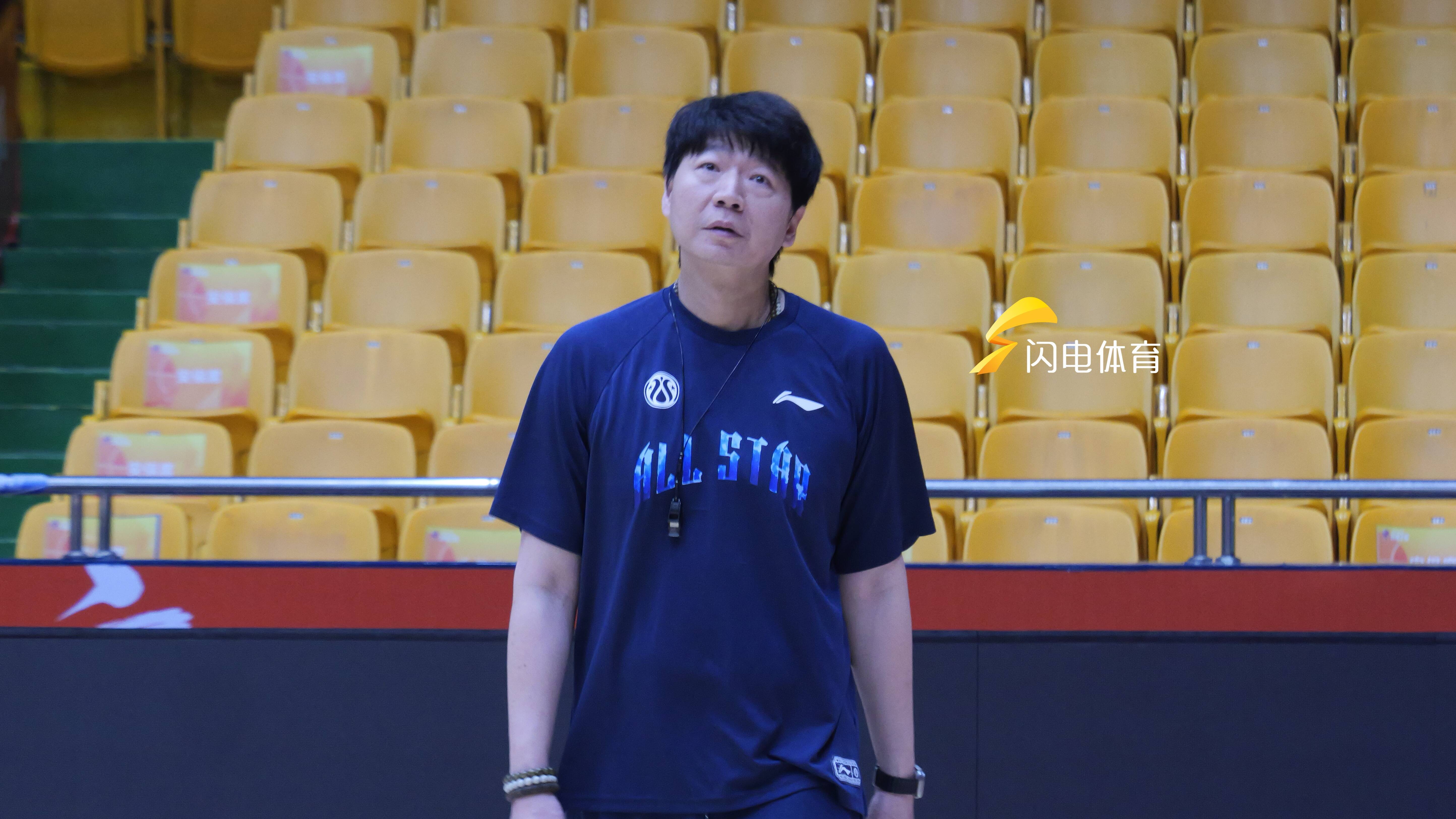 华体会体育登录入口-山东高速男篮止步八强，邱彪赛后向球迷致歉
